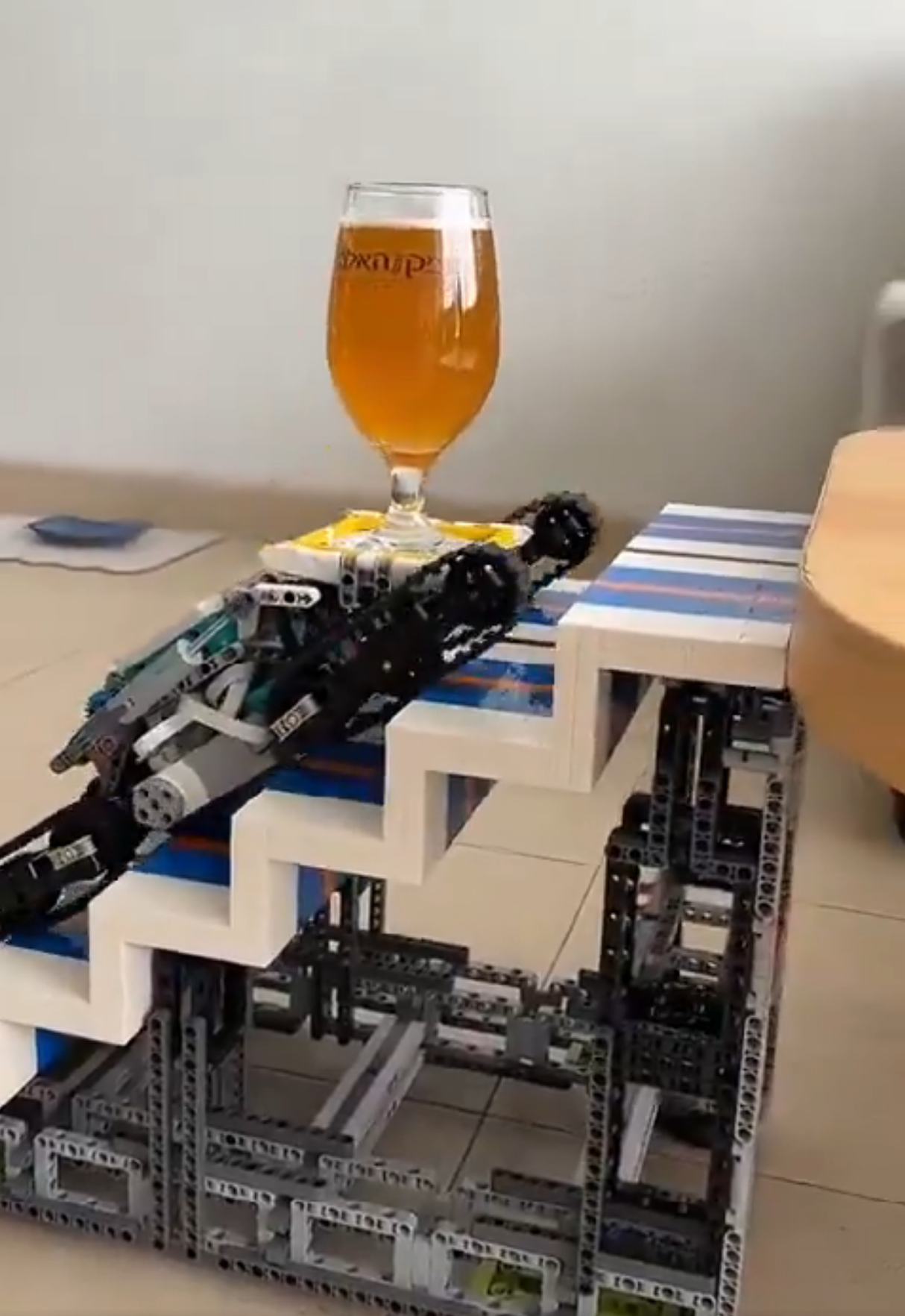 beer robot